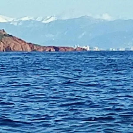 Σπίτι διακοπών Maison 8p, Superbe Vue Mer, Piscine 25x10m, 300m Plage, Tennis, Domaine Securise *