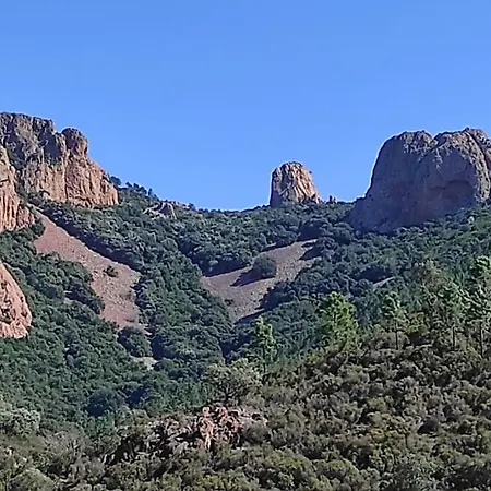 Maison 8p, Superbe Vue Mer, Piscine 25x10m, 300m Plage, Tennis, Domaine Sécurisé * Saint-Raphaël