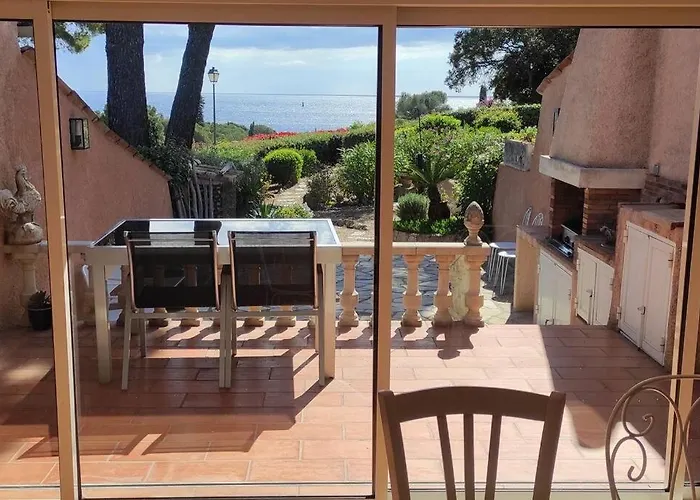 Maison 8p, Superbe Vue Mer, Piscine 25x10m, 300m Plage, Tennis, Domaine Securise Ferienhaus
