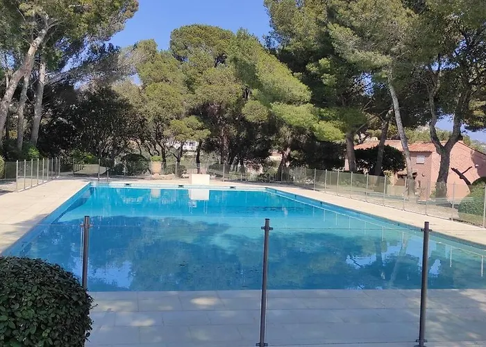 Maison 8p, Superbe Vue Mer, Piscine 25x10m, 300m Plage, Tennis, Domaine Securise