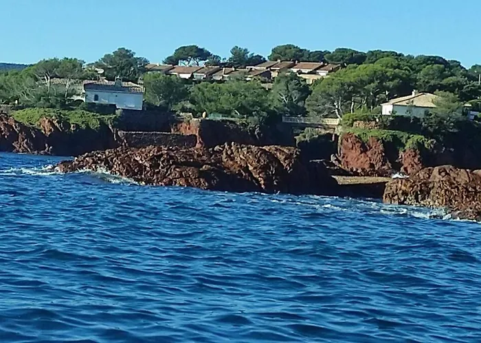 Maison 8p, Superbe Vue Mer, Piscine 25x10m, 300m Plage, Tennis, Domaine Sécurisé Сasa de vacaciones