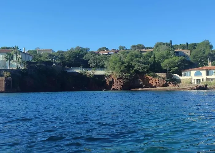 Ferienhaus Maison 8p, Superbe Vue Mer, Piscine 25x10m, 300m Plage, Tennis, Domaine Securise Saint-Raphaël